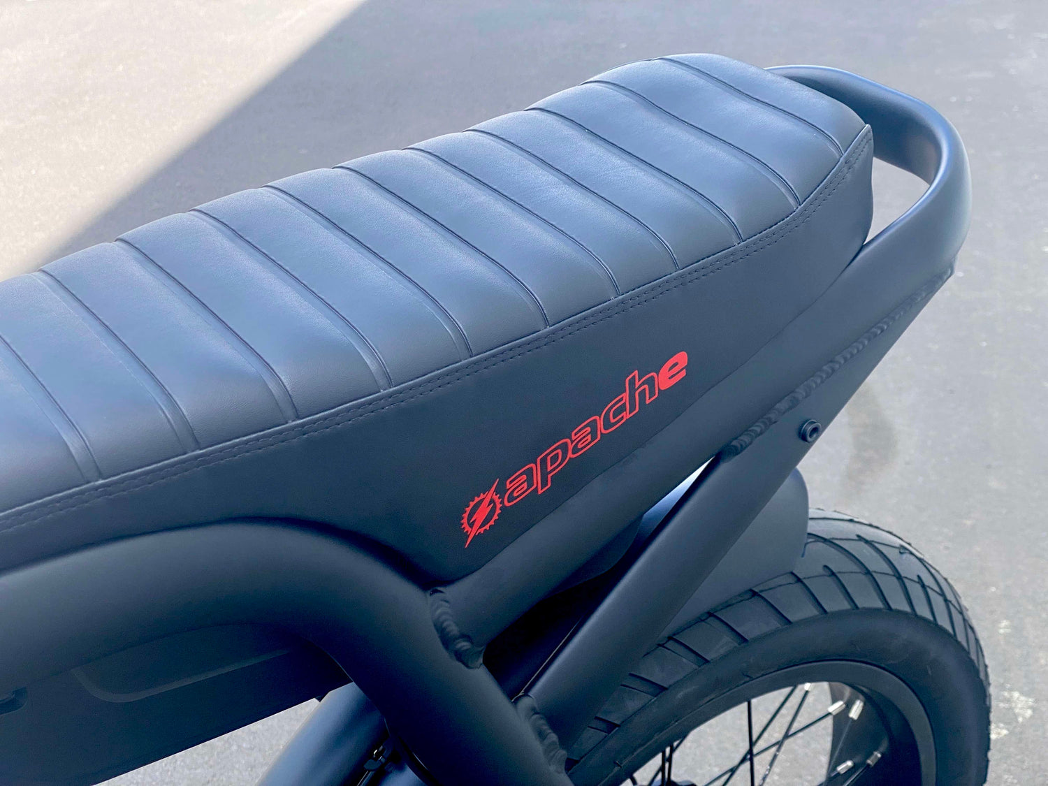 Apache from Boostbikes. Super 73 Style and comfort.
